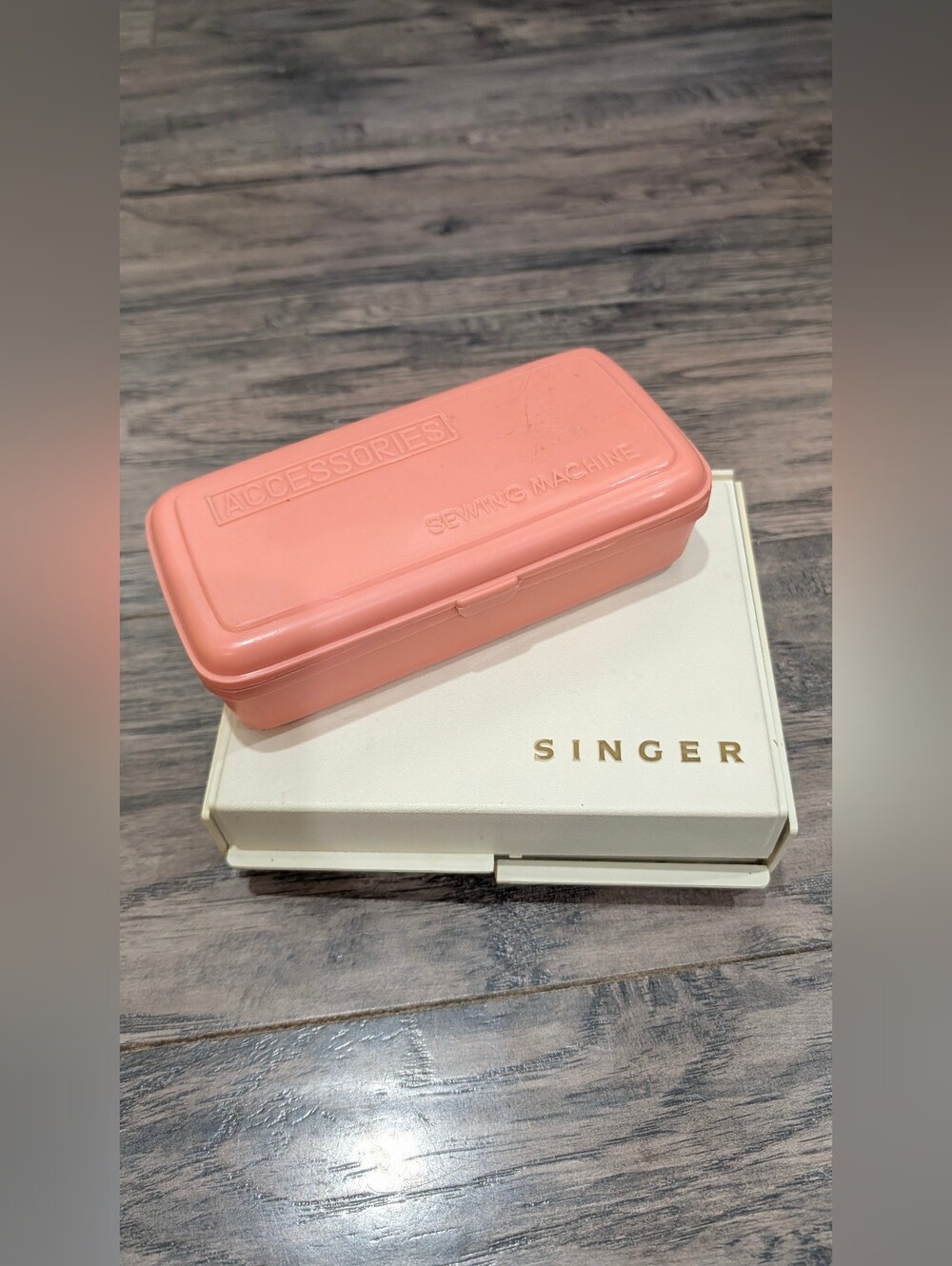 Singer Sewing Machine Vintage Accessory Kit Parts In Storage Containers - Picture 6 of 6